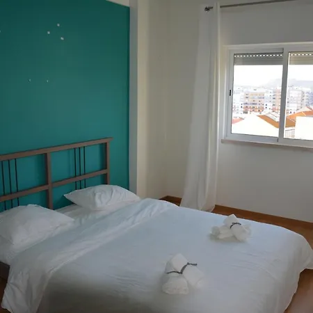 M&H Loft - Apartamento T2 Em Setúbal Esterno foto